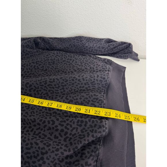 Fabletics Womens Pullover Sweatshirt Cheetah Print Animal Size Large - Picture 4 of 8